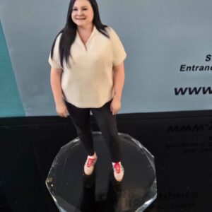 Standing Figurine — 12cm · 1 Person